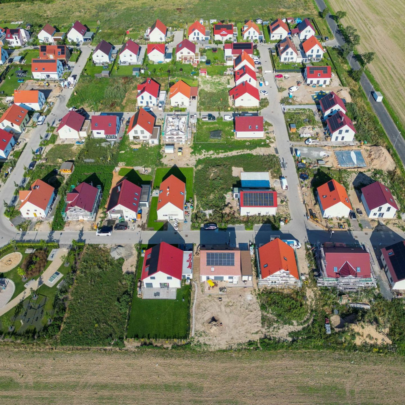 Umfrage offenbart Wissenslücken beim Immobilienkauf