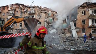 Schwere russische Luftangriffe auf Kiew - mindestens 14 Tote