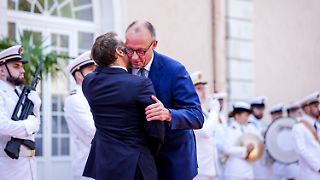 Merz und Macron wollen am Wochenende mit Trump sprechen