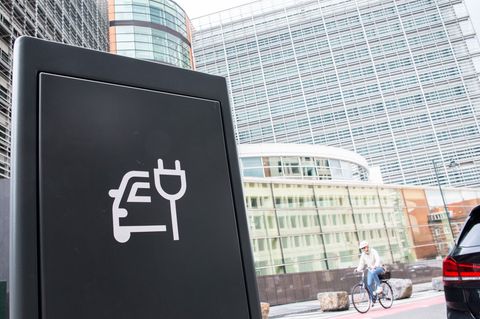 Studie sieht E-Mobilität 10 Jahre nach VW-Skandal auf Kurs