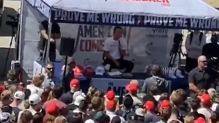 Trump-Verbündeter Charlie Kirk bei Veranstaltung niedergeschossen