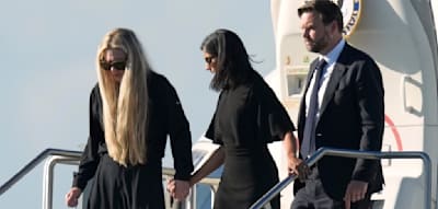 Rede seiner Frau  – „Die Schreie dieser Witwe werden wie ein Schlachtruf um die Welt hallen“