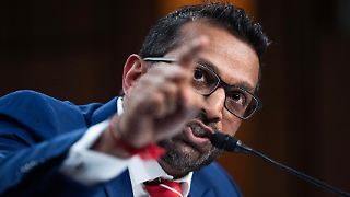FBI-Direktor überzieht Senator bei Anhörung mit Schimpftirade
