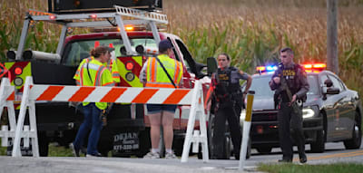 Bewaffneter tötet drei Polizisten durch Schüsse