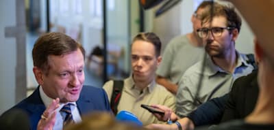 Wahlparty im Innenhof – Gericht verhandelt Räumungsklage gegen AfD