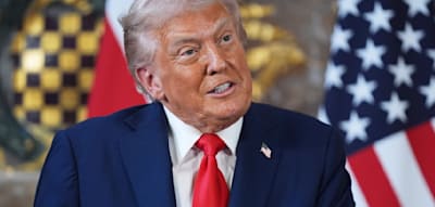 „Er hat mich hängenlassen. Er hat mich wirklich hängenlassen“, sagt Trump über Putin