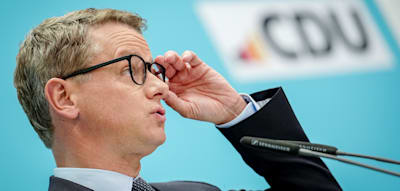 „Krasse Regelungslücke“ – Linnemann will Bürgergeld-Bezug für EU-Ausländer erschweren