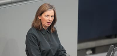 Göring-Eckardt sieht Absetzung von Julia Ruhs als „normalen Vorgang“