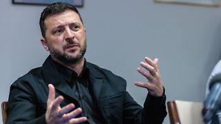 Selenskyj deutet Angriffe auf Kreml-Vertreter an
