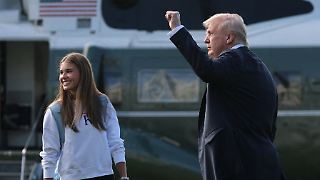 Trump betreibt Marketing für Enkelin vor dem Weißen Haus