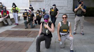 FBI entlässt Agenten, die 2020 bei George-Floyd-Protest knieten
