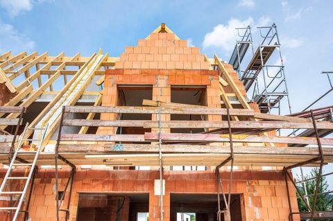 Eine alte Bau-Förderung wird wieder eingeführt  – wird aber nur manchen helfen