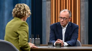 Merz kündigt höhere Kosten für Rente und Gesundheit an