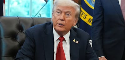 Gericht lässt Entsendung der Nationalgarde vorerst zu – Trump erwägt Einsatz von „Aufstandsgesetz“
