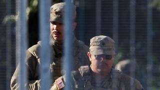 Richterin nimmt Trumps Anwalt auseinander, blockiert Griff nach Militär