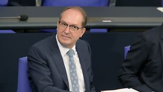 SPD hält Dobrindts Abschiebehaft-Pläne für verfassungswidrig