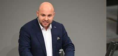 Geplante Moskau-Reise des AfD-Politikers – Regierung sieht Spionage-Risiko