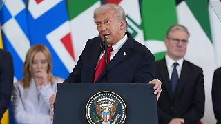Trump lobt beim Gaza-Gipfel Melonis Schönheit
