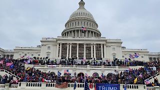Von Trump begnadigter Randalierer bedroht Demokraten wohl mit dem Tod