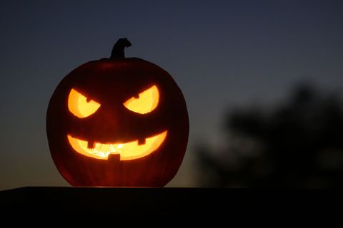 Verbraucher wollen für Halloween weniger Geld ausgeben