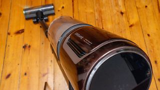 Dieser starke Akku-Staubsauger zeigt klare Kante