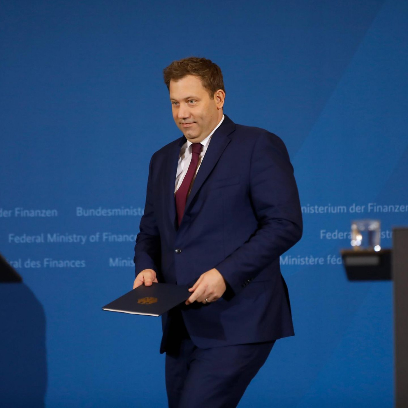 Mehr Steuereinnahmen für Klingbeil – trotzdem keine Entlastung