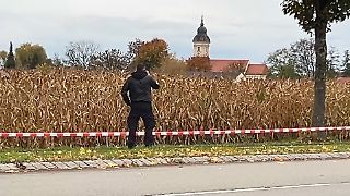 Wie kann es passieren, dass ein Polizist auf einen Soldaten schießt?