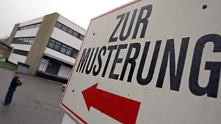 Wehrdienst-Losverfahren stößt auf breite Ablehnung