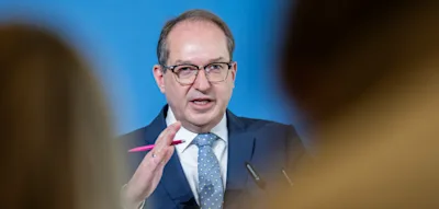 „Vorsorge statt Verunsicherung“ – Dobrindt will Krisenvorsorge als Doppelstunde an Schulen