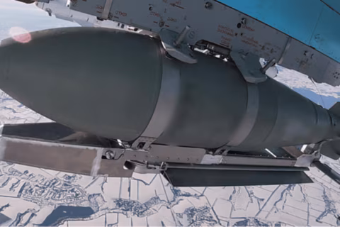 Modellbautriebwerk aus China macht Putins Gleitbomben noch tödlicher