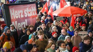 Prominente Frauen schreiben Brandbrief an Merz