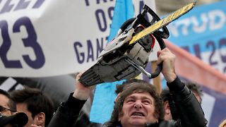 Die Uhr für Argentinien tickt - Milei hat nur Zeit gewonnen