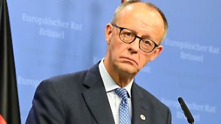 Merz so unbeliebt wie nie, Deutschland über "Stadtbild" gespalten