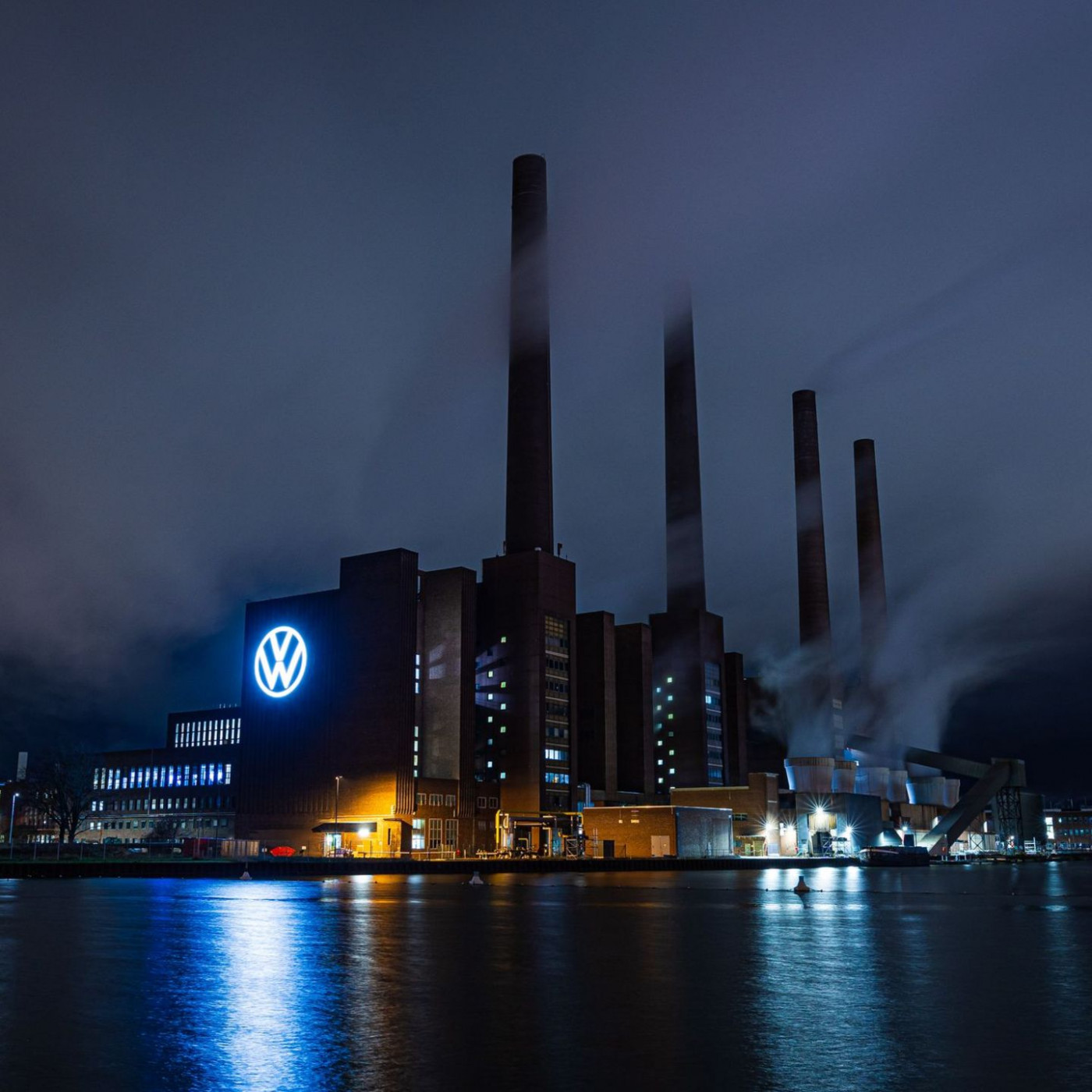 VW zieht Bilanz fürs dritte Quartal - Porsche belastet