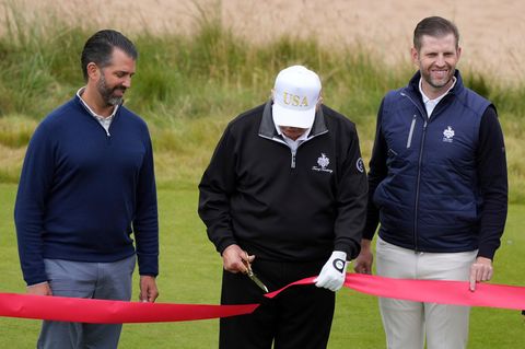 Wie zwei Banken den Trumps helfen, ein Kryptoimperium aufzubauen