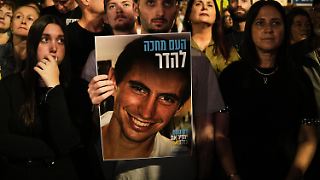 Frühere Geiseln fordern Rückgabe restlicher Leichen