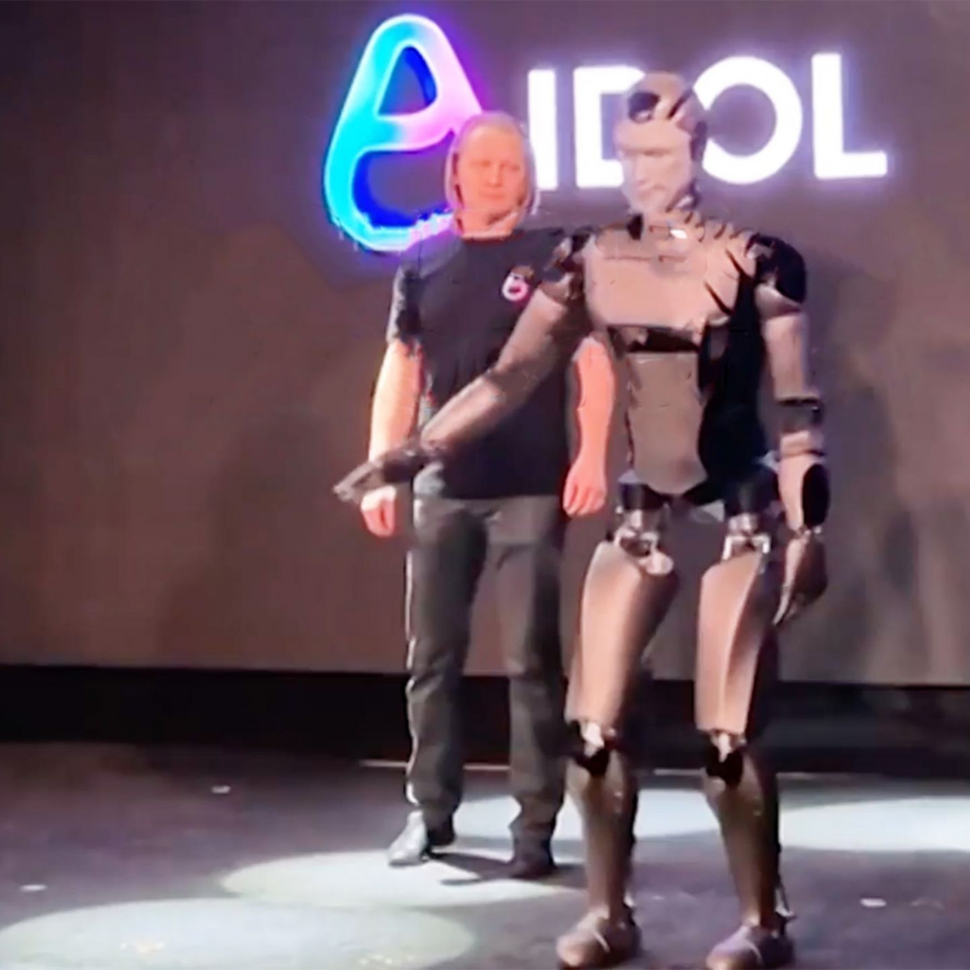 Russen misslingt Roboter-Premiere – Mitarbeiter verdecken Panne eilig