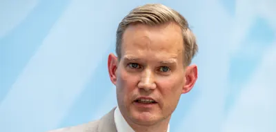 Debatte um Versorgung Hochbetagter – Jetzt bezieht Virologe Streeck Stellung