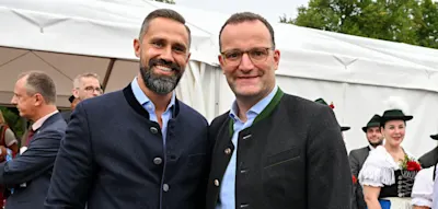 „Voraussetzungen bei uns etwas schwieriger“ − Jens Spahn spricht über Kinderwunsch