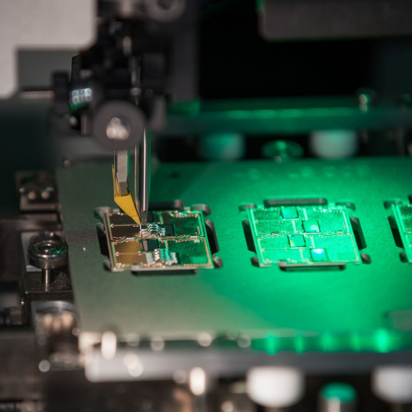 Elektronikmaschinenbau schöpft Hoffnung