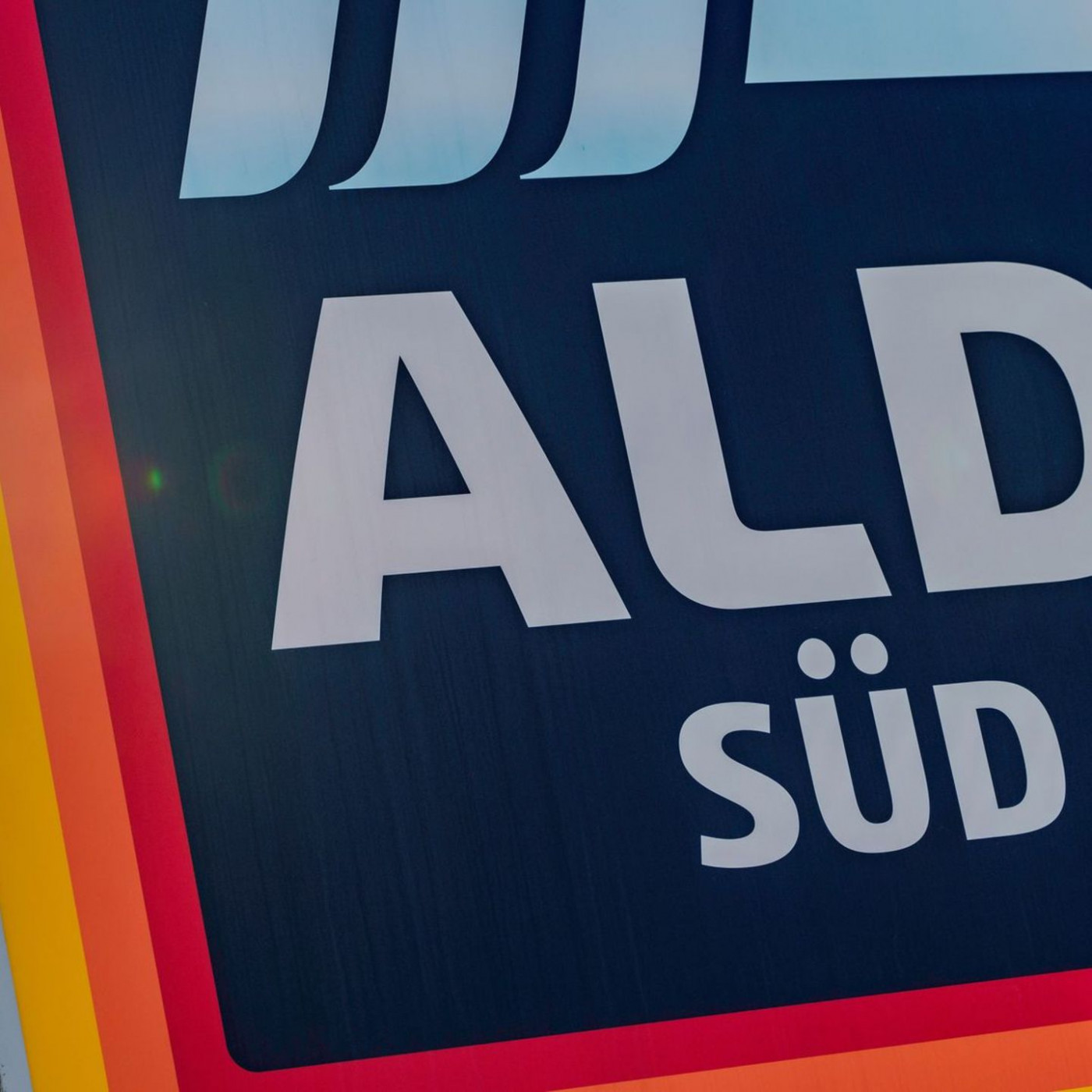 Echtpelz-Verdacht - Aldi Süd stoppt Verkauf von Haarspangen