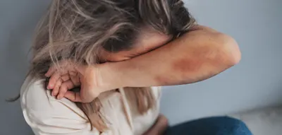 Opfer müssen ihr Leben umkrempeln, Täter leben ungestört weiter? Damit soll jetzt Schluss sein