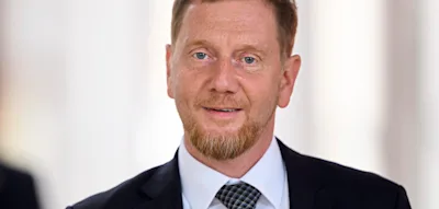 „Brandmauern helfen uns nicht weiter“, sagt Kretschmer über den Umgang mit der AfD