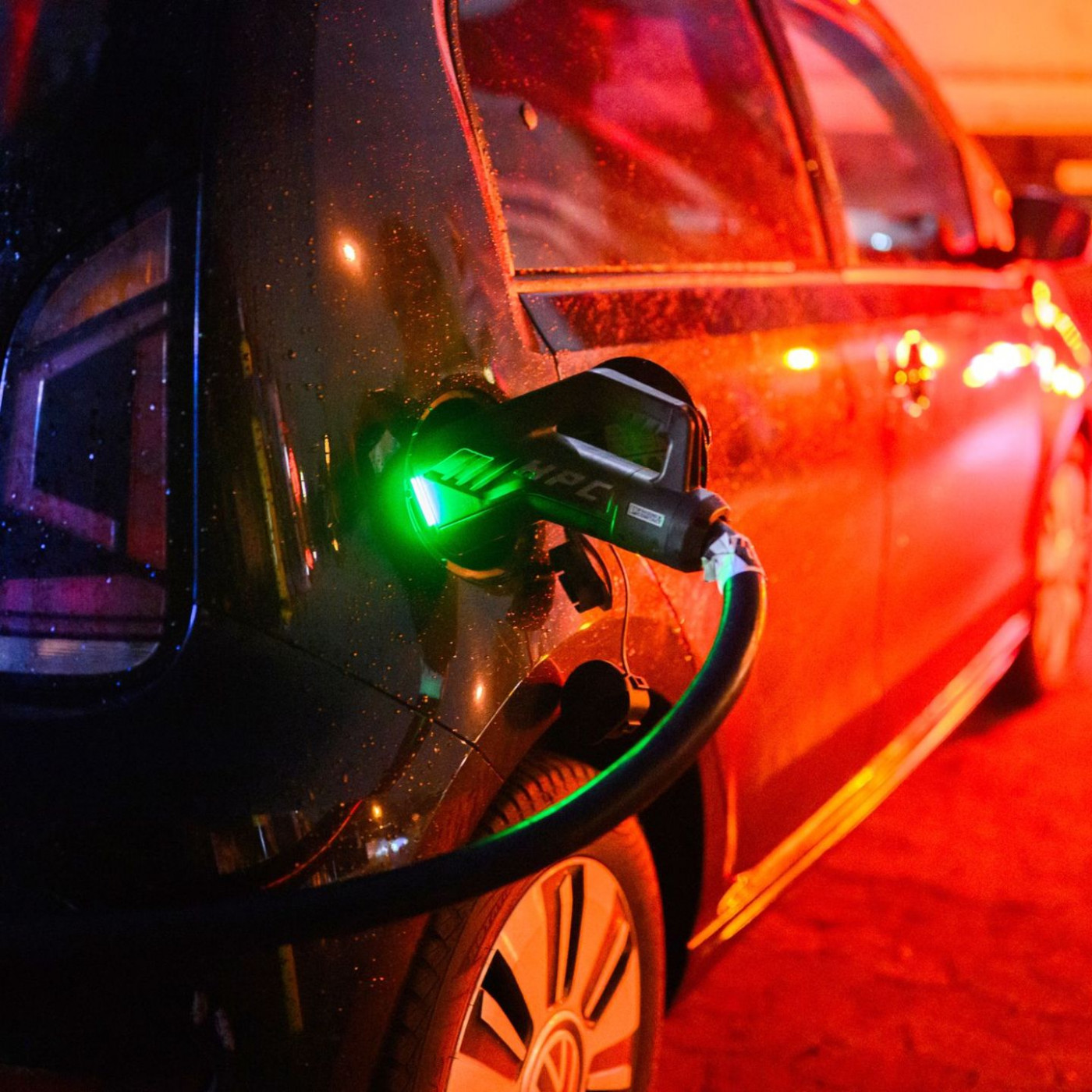 HUK Coburg: Elektroauto-Tief überwunden