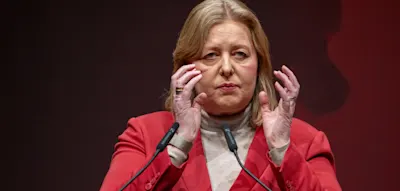 Der Gegenangriff von Arbeitsministerin Bas auf die Männer „im Maßanzug“