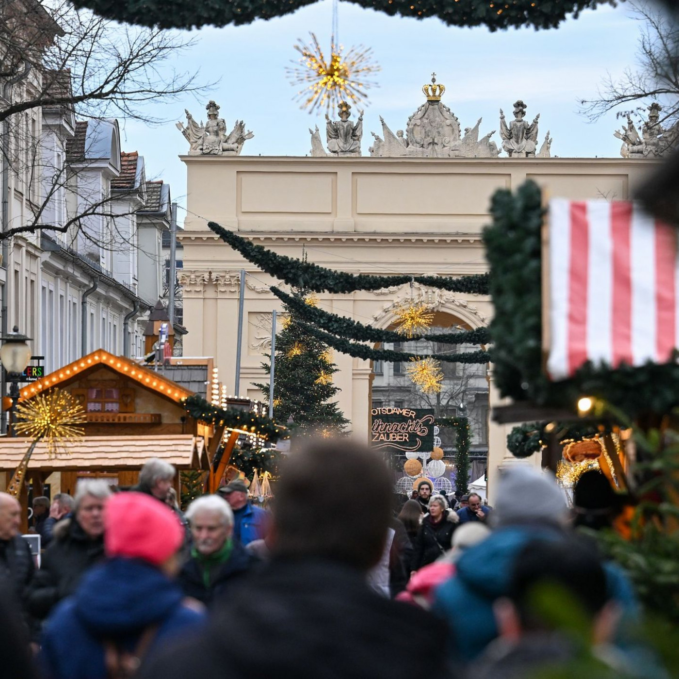 Einzelhandel mit Weihnachtsgeschäft bisher nicht zufrieden