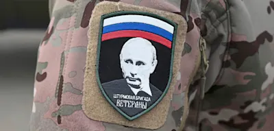 Im Inneren von Putins gigantischer Rekrutierungsmaschine