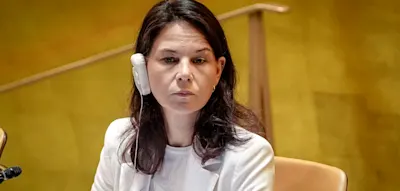 Baerbock ruft zu Härte gegen russische Gebietsforderungen in der Ukraine auf