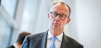 AfD verliert in Umfrage zwei Prozentpunkte, Union liegt an Platz eins