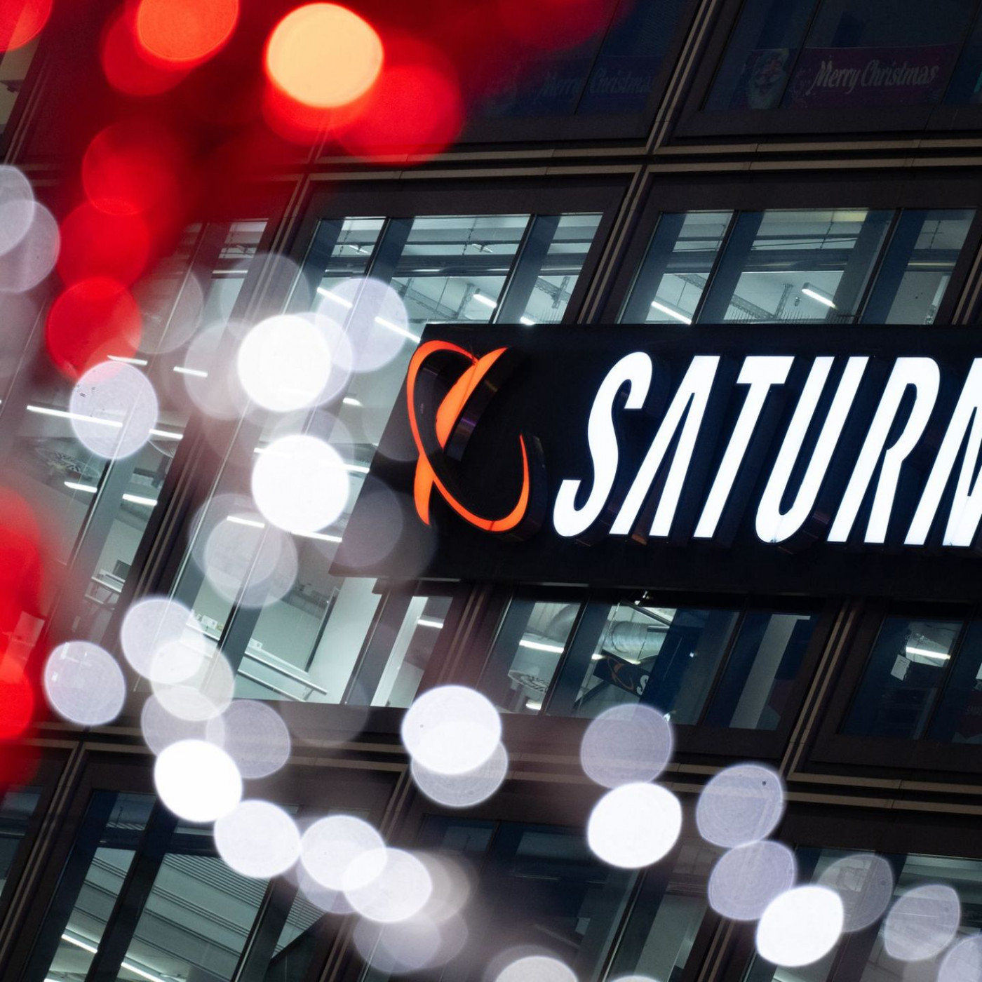 Filialnetz d&uuml;nnt aus - was wird aus Saturn?